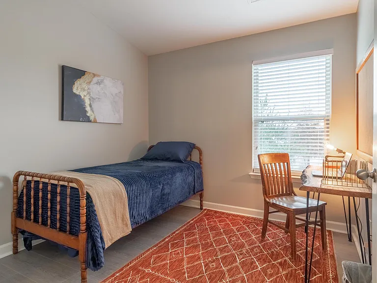 5447 Perlou Ln — Photo 13