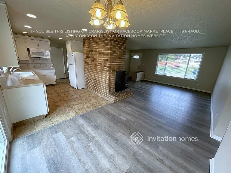 7818 126th St E — Photo 4