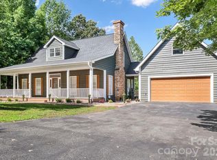 46 Indian Summer Ln, Mill Spring, NC 28756