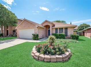 1012 Remington Dr, Saginaw, TX 76131