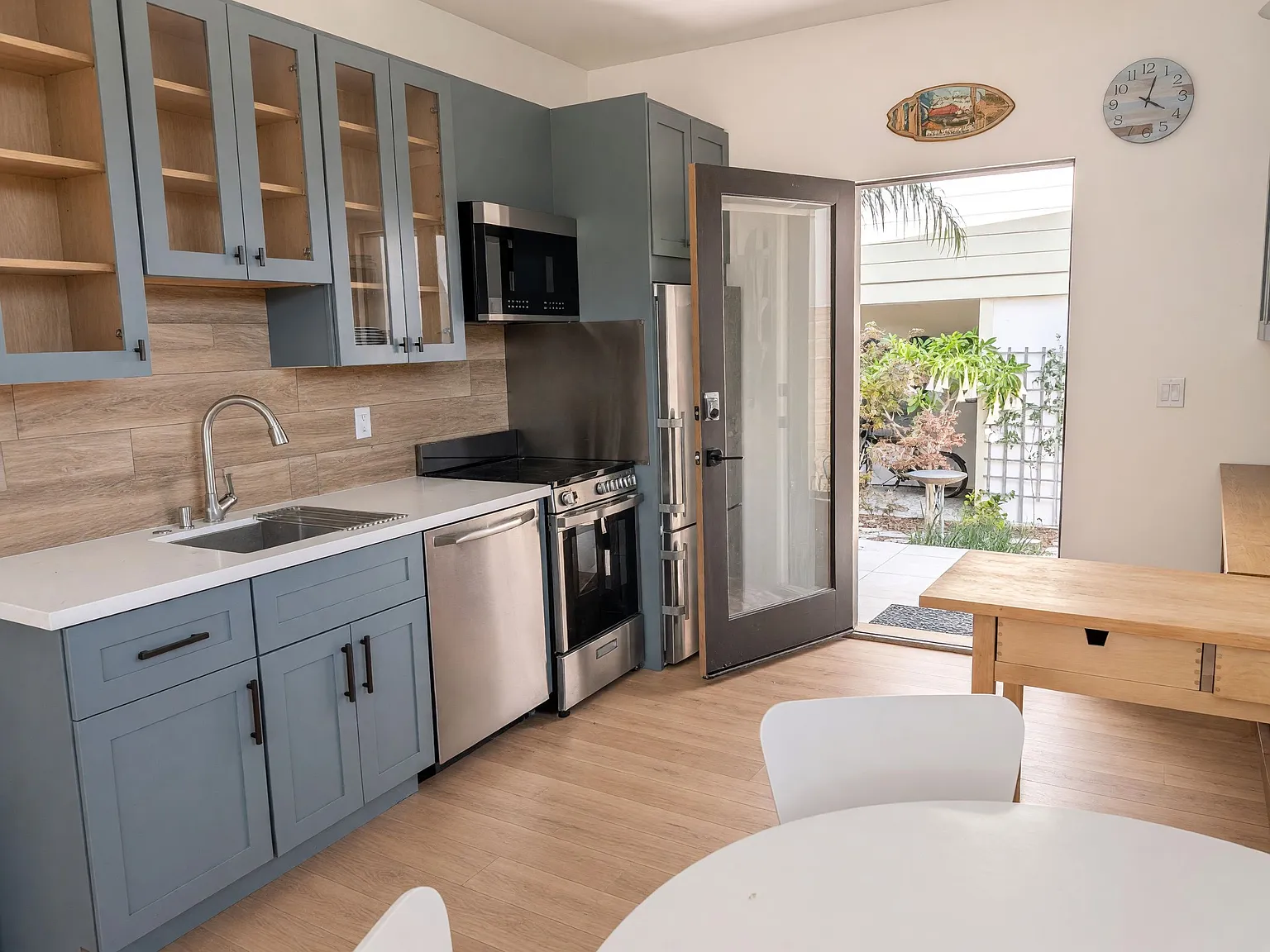 1 bed, 600 sqft, $3,750 — Photo 3