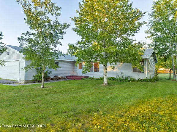 7979 Coyote Ln, Victor, ID 83455