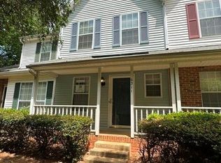6311 Windsor Gate Ln, Charlotte, NC 28215