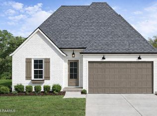 113 Greenhouse Rd, Youngsville, LA 70592