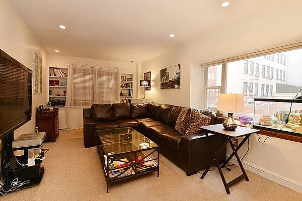 Sold by Level Group | media 23