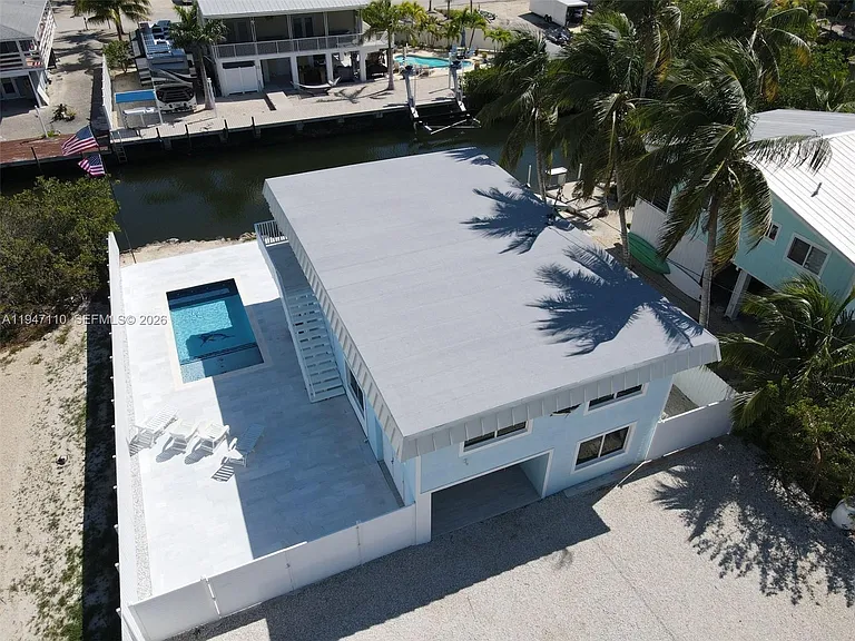 27346 Martinique Ln — Photo 12