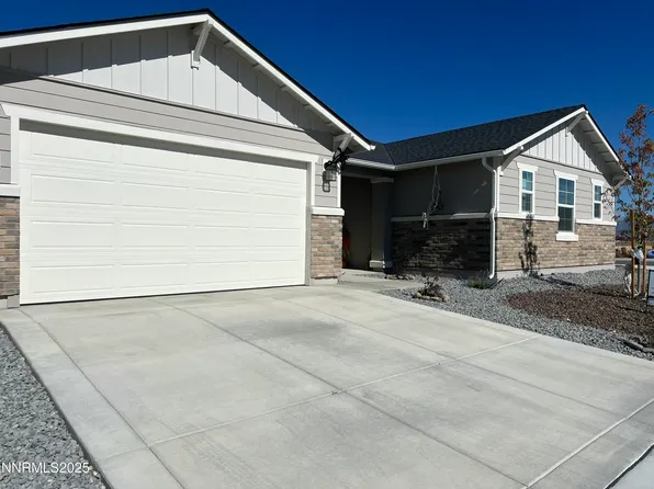826 Wild Daisy Way, Minden, NV 89423