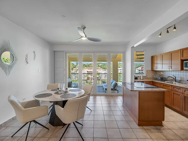 180 Palmas Dr #60-D — Photo 6