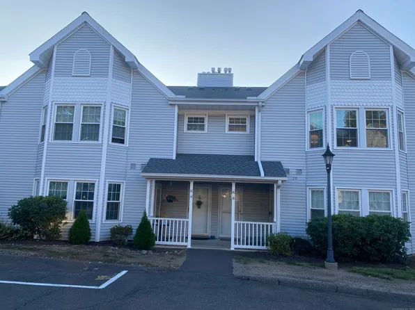 20 Woodhill Road #20, Milford, CT 06461