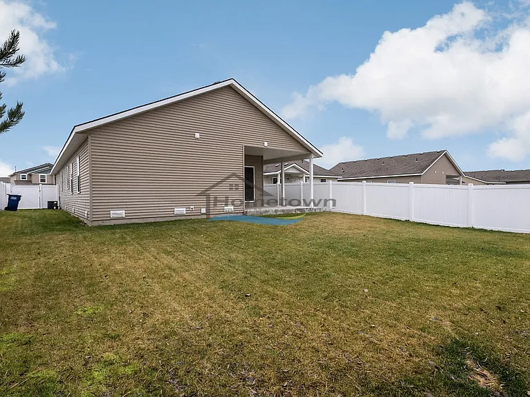 7346 N Carrington Ln #1 — Photo 29