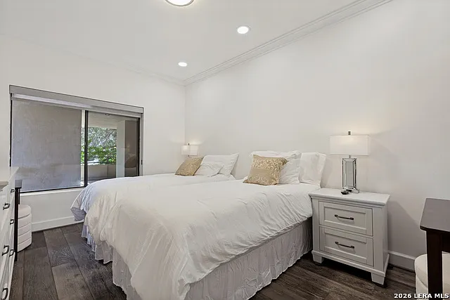 701 N Saint Marys St #16 — Photo 10