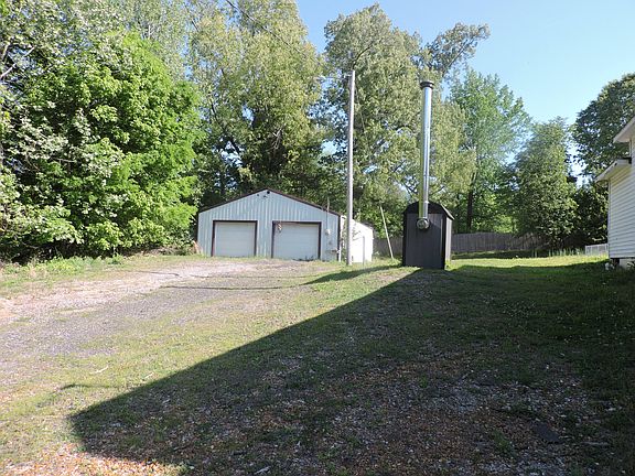 5th image of 441 Clark Line Rd