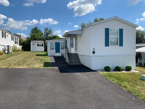 20 Virginia Ave, Marlborough, MA 01752