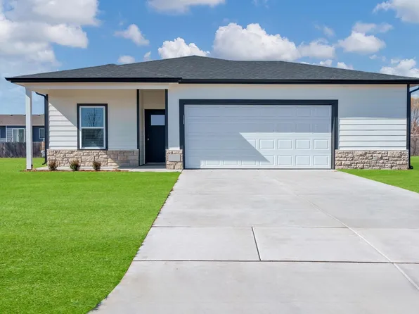 9517 E Creed St, Wichita, KS 67210