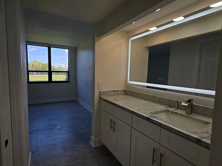 2618 Cove Cay Dr #103 — Photo 15