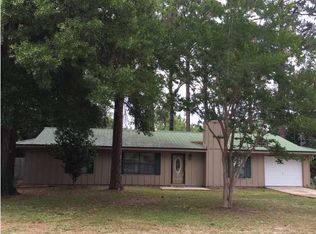 235 Prado St, Apalachicola, FL 32320