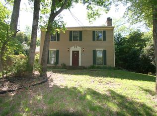 1119 Somersby Ln, Matthews, NC 28105