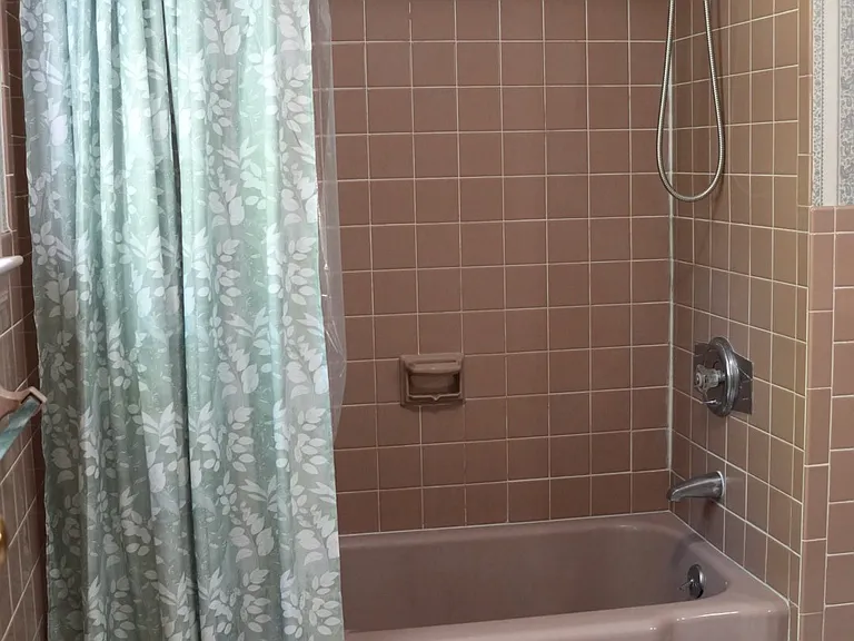 73 Moriarity Dr — Photo 8