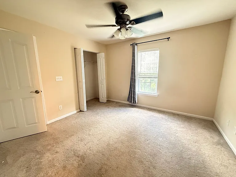 17418 Westmill Ln — Photo 16