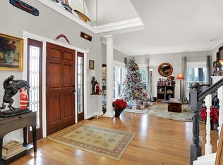 9986 Springstone Rd, McCordsville, IN 46055