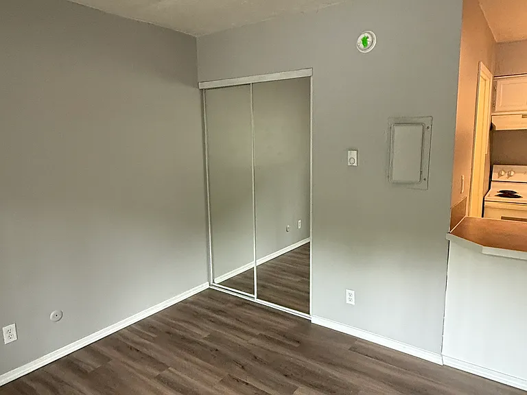 Lane Terrace Apartments — Photo 9