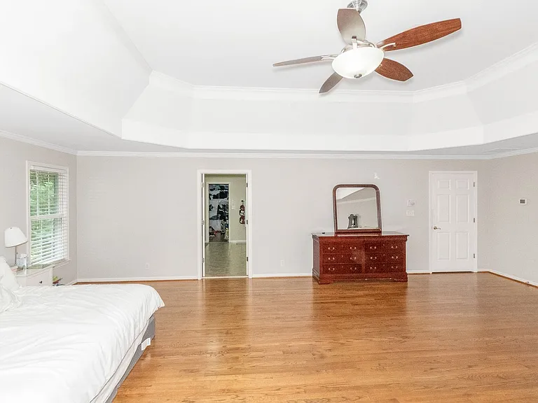 1450 Hillcrest Hts — Photo 20