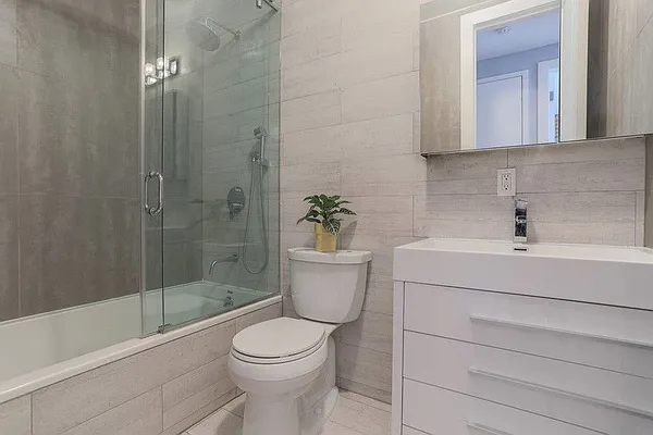 Sold by Brooklyn Bridge | media 10