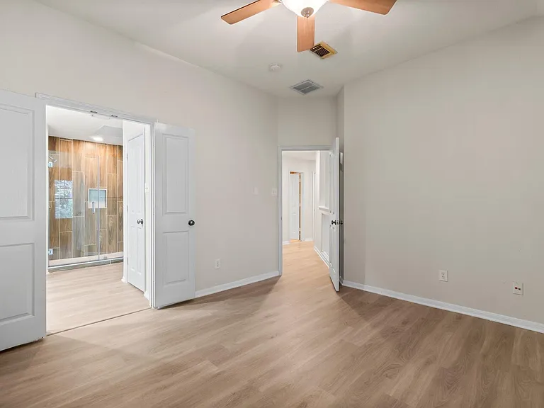 75 Scarlet Woods Ct — Photo 15