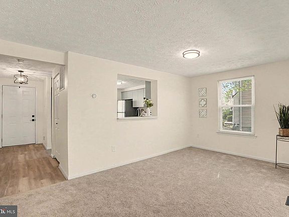 5th image of 7632 Mandan Rd