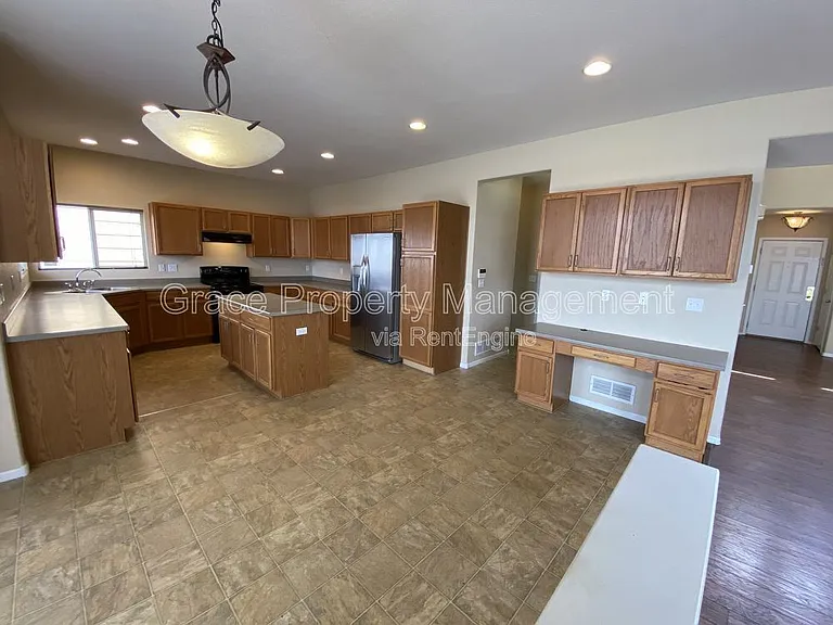 10289 E 113th Ave — Photo 6
