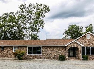 4590 Elder Rd, Villa Ridge, MO 63089