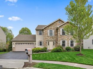 112 Hilltop Ct, Camp Hill, PA