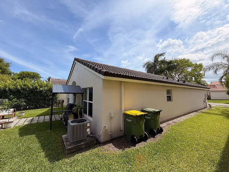 1811 SE 20th Rd — Photo 27