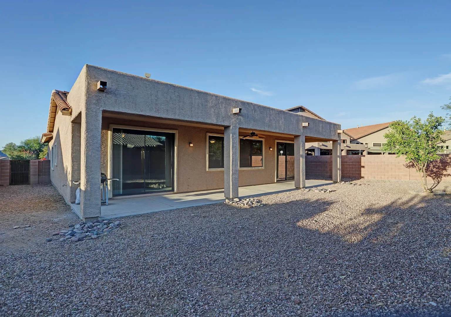 3 bed, 1547 sqft, $1,900 — Photo 3
