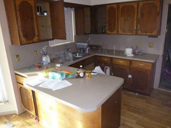 4th image of 9255 Sue Ln