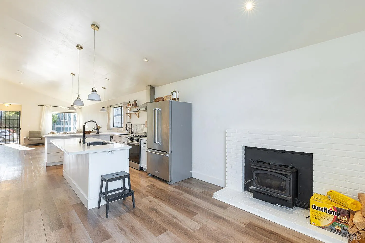 690 Claudius Way - Photo 12