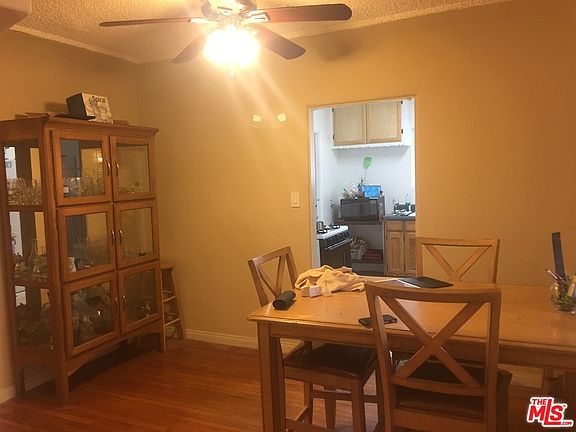 4th image of 10046 La Salle Ave