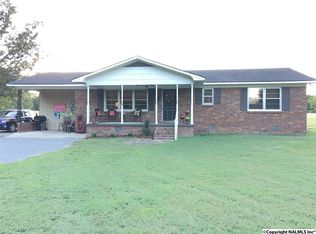 630 Barnett Chapel Rd, Hartselle, AL 35640