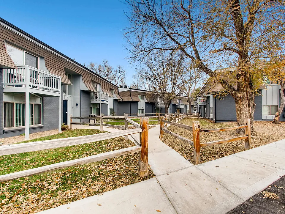 The Vantage Apartments