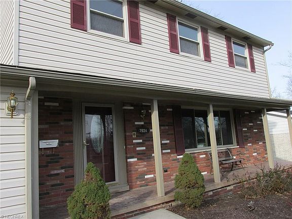 2nd image of 7624 Yorktown Ln