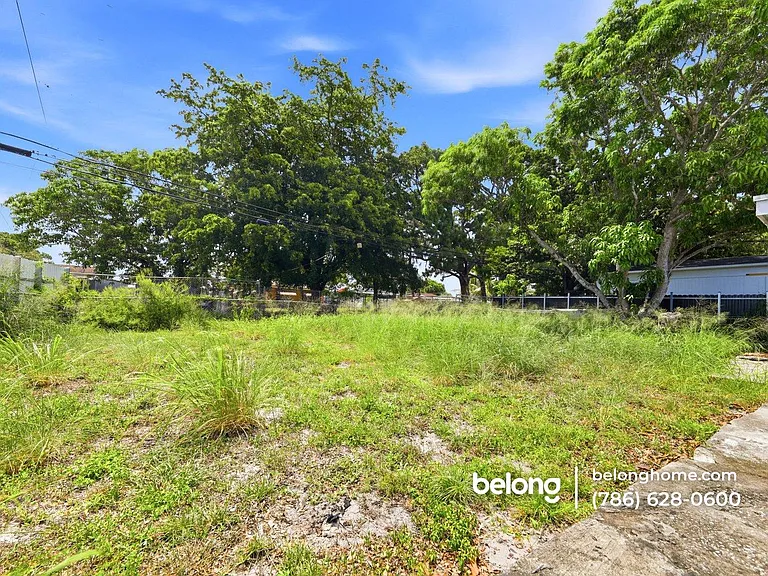 280 Seaman Ave — Photo 23