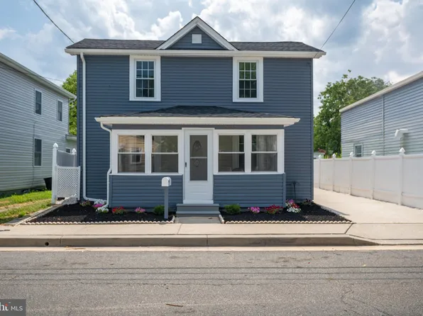 2522 Sycamore Ave, Sparrows Point, MD 21219