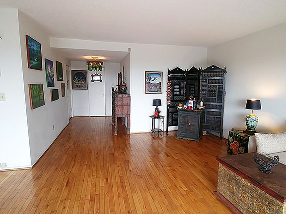 4th image of 7560 Hollywood Blvd APT 309
