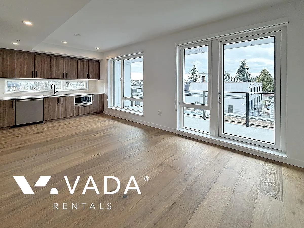Building Photo - 6859 Cambie St #412