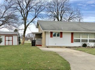 1413 Fairway Dr, Rantoul, IL 61866