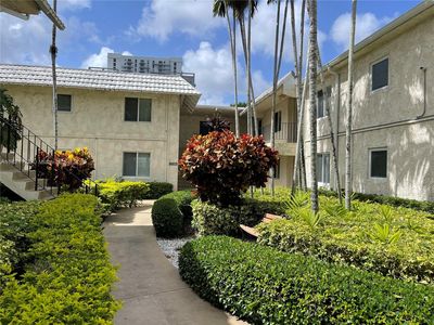 8603 SW 68th Ct APT 27, Pinecrest, FL, 33156