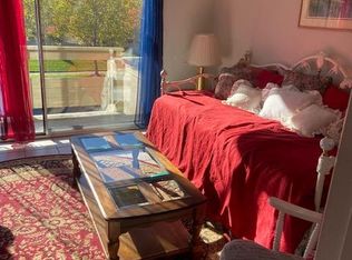 2922 Yulupa Ave, Santa Rosa, CA 95405