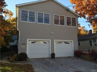 18 Warren St, Milford, CT 06460