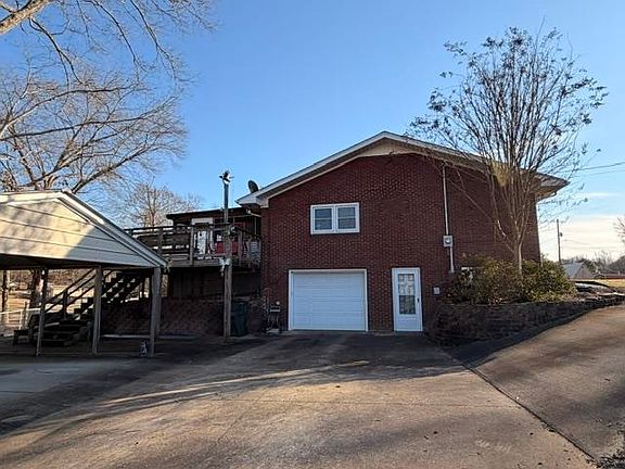 5th image of 860 Lile St