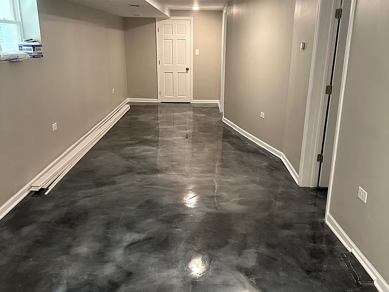 6124 S Champlain Ave #BASEMENT — Photo 8